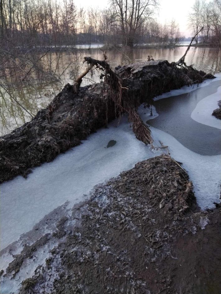 Špatná cesta Vehlovice