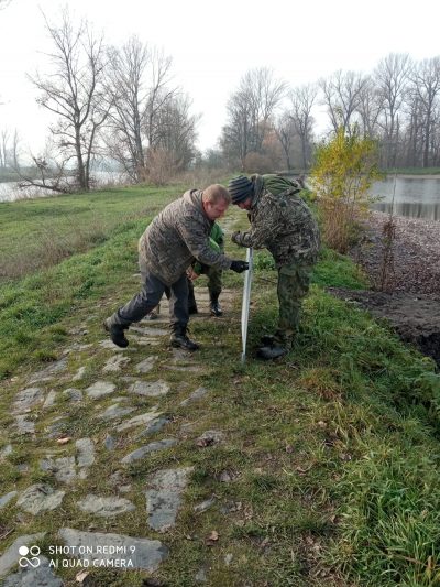 Tůň v Lužci nad Vltavou má nový požerák