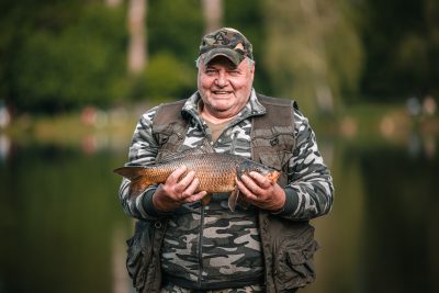 Rybářské závody na Lužecké tůni